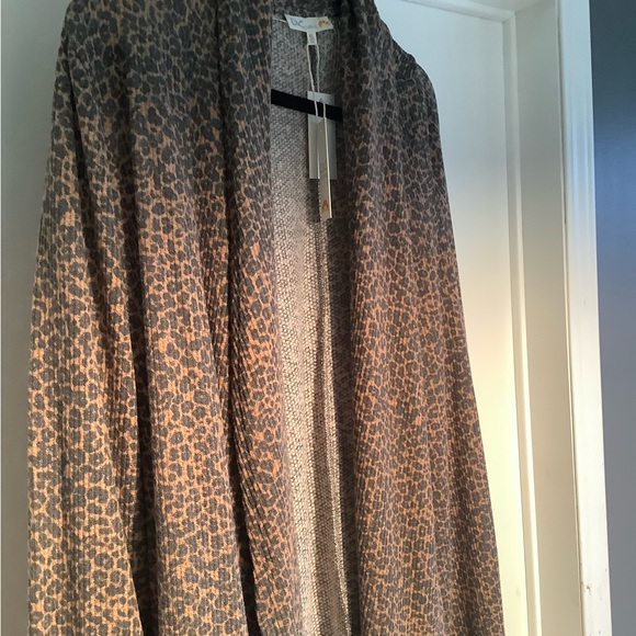 NWT WOMENS XL open front long cardigan in leopard print - Picture 2 of 5